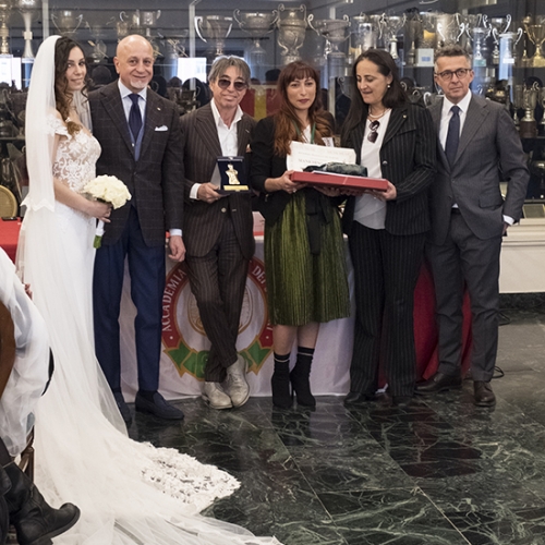 manichino d'oro 2019 circolo canottieri Napoli lello antonelli presidente sartoria